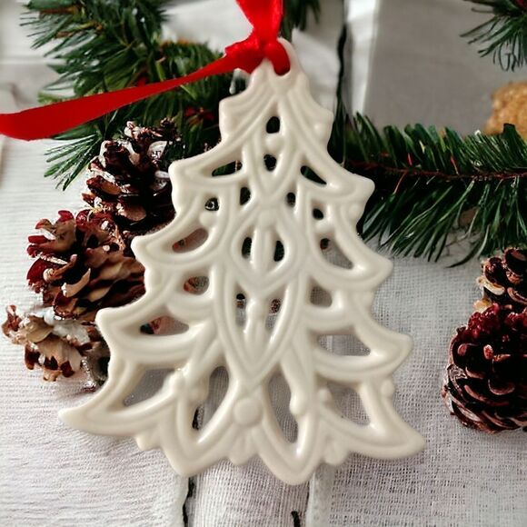 Lenox Pierced Christmas Tree Ornament Porcelain Vintage Charms Ivory Open Work. - Picture 8 of 11